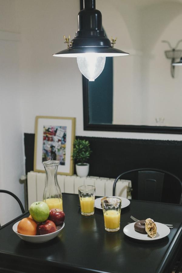 Bbarcelona Parallel Apartment ภายนอก รูปภาพ