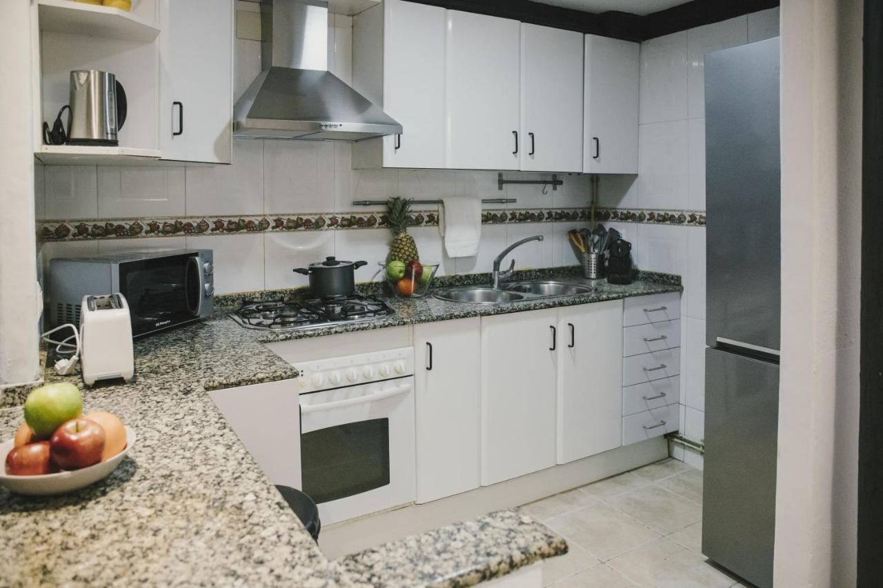 Bbarcelona Parallel Apartment ภายนอก รูปภาพ